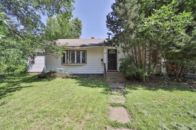 203 Main St, Crosby, MN 56441 - view of front of home featuring a front yard