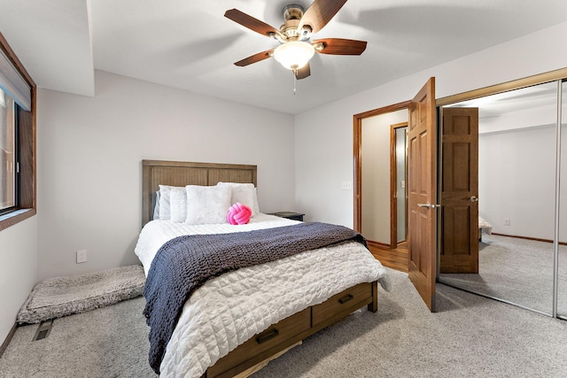 2071 Parkside Dr Unit 30, Saint Paul, MN 55119 - carpeted bedroom with a closet and a ceiling fan