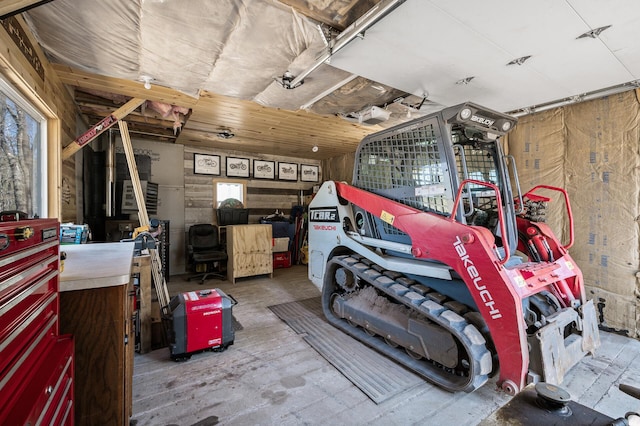 6070 Aspen Rd, Princeton, MN 55371 - view of garage