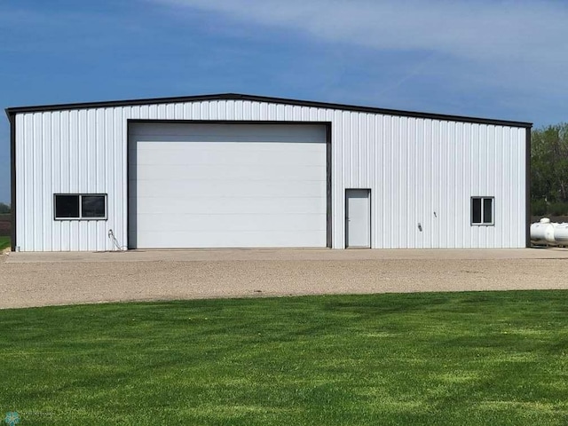 6435 172nd Ave SE, Colfax, ND 58018 - view of outdoor structure featuring an outdoor structure