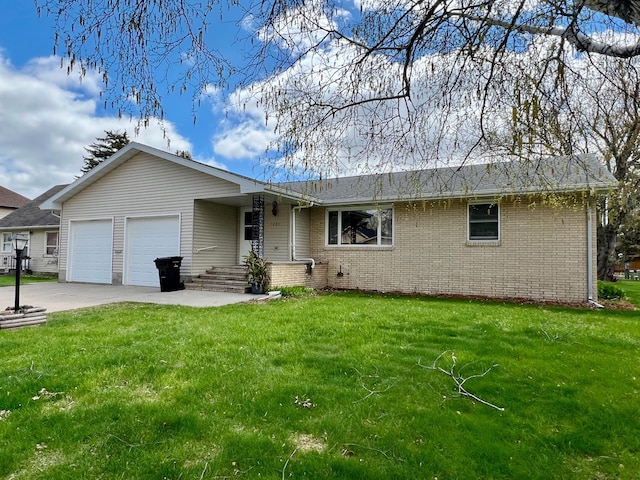 1207 3rd Ave S, Wheaton, MN 56296 - ranch-style house featuring brick siding, a garage, a front lawn, and concrete driveway