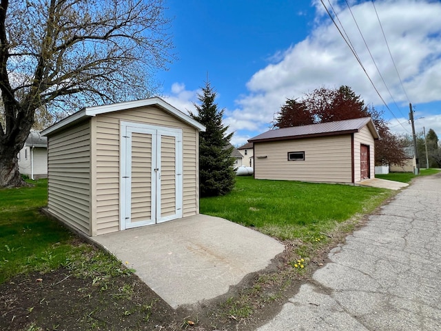 1207 3rd Ave S, Wheaton, MN 56296 - view of outdoor structure with an outbuilding