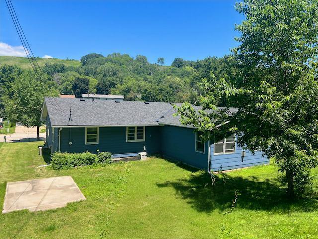 2228 Langsdorf Ave, Red Wing, MN 55066 - photo 2