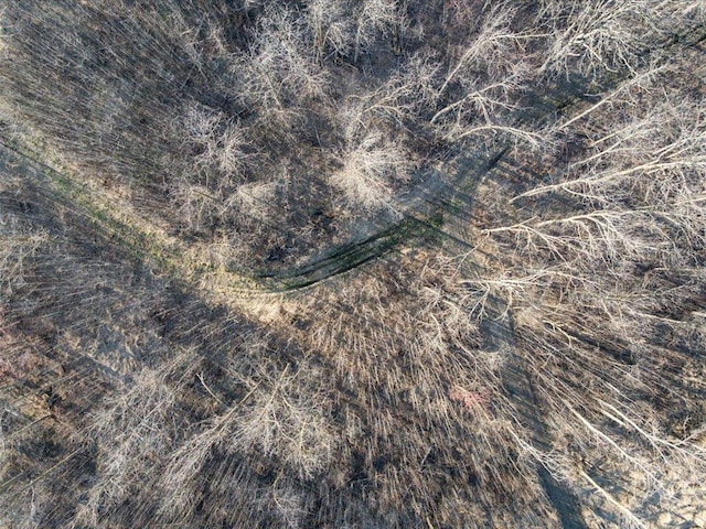 aerial view of property and surrounding area