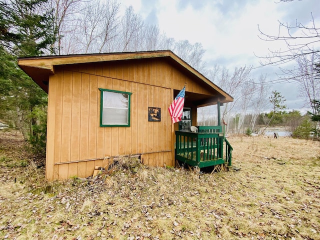 view of side of property
