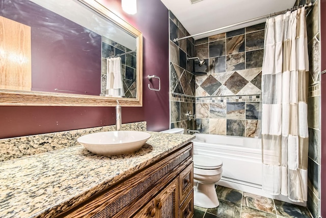 1877 Quasar Ave S, Lake Saint Croix Beach, MN 55043 - full bath featuring vanity and shower / bathtub combination with curtain