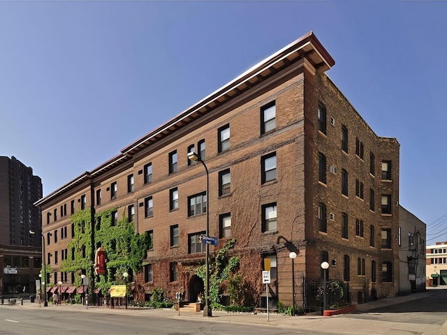 1204 Harmon Pl Unit 18, Minneapolis, MN 55403 - view of building exterior