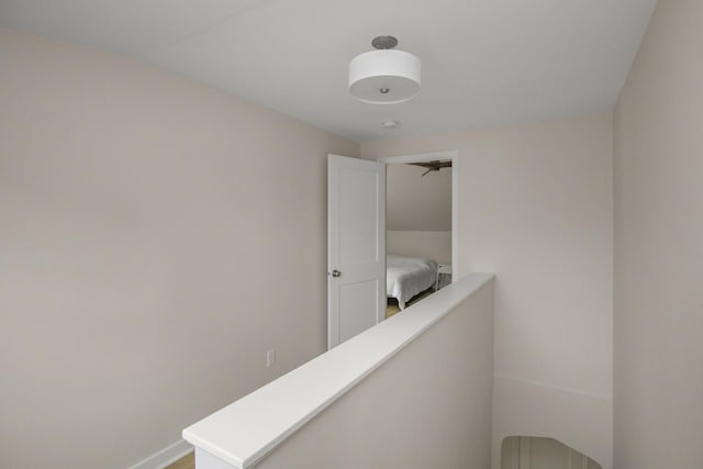 1677 Niles Ave, Saint Paul, MN 55116 - corridor featuring baseboards