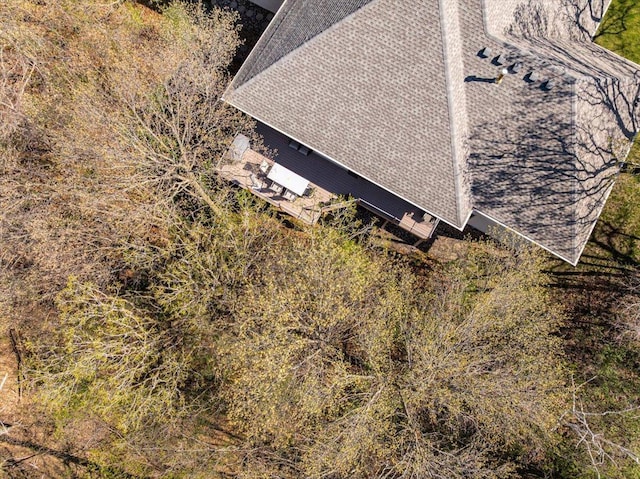 2222 White Oak Ct, Hudson, WI 54016 - aerial view of property and surrounding area