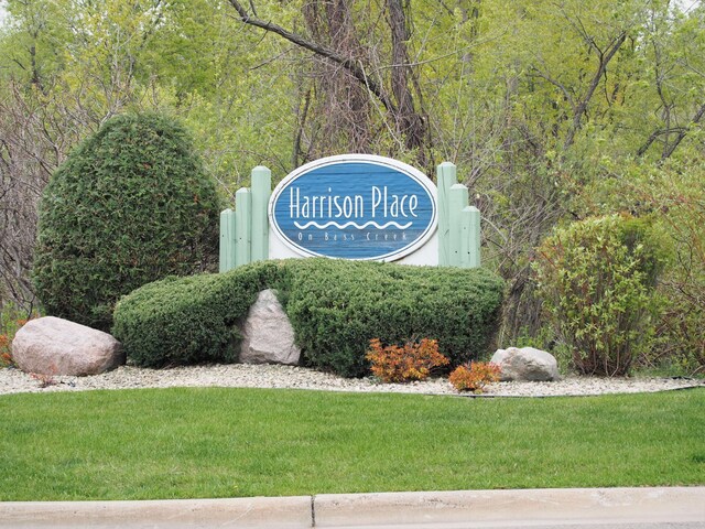 10715 57th Ave N, Plymouth, MN 55442 - community / neighborhood sign with a yard
