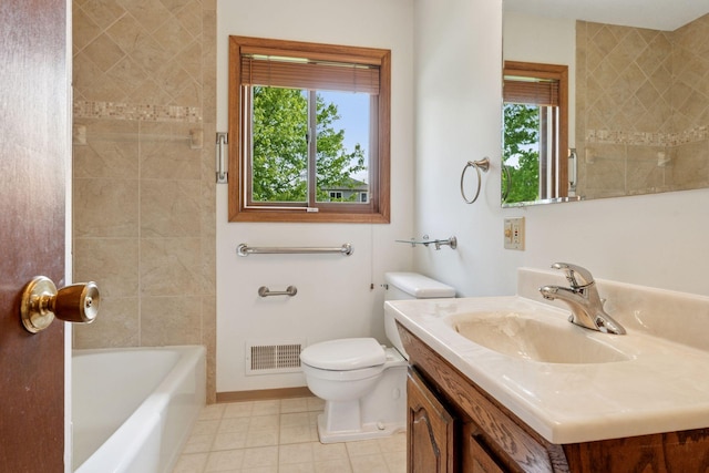 3697 75th St E, Inver Grove Heights, MN 55076 - full bathroom with healthy amount of natural light, toilet, a bath, and vanity