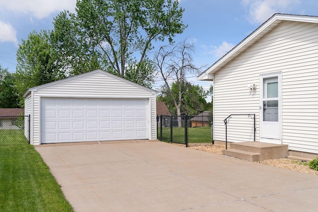 3697 75th St E, Inver Grove Heights, MN 55076 - view of detached garage
