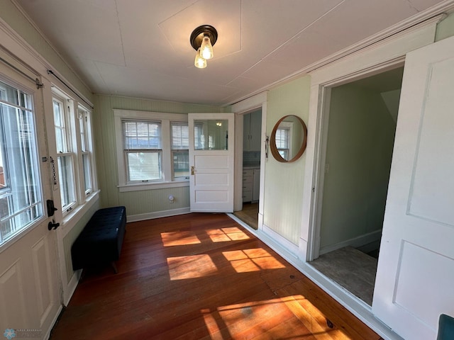 911 8th St N, Fargo, ND 58102 - view of unfurnished sunroom