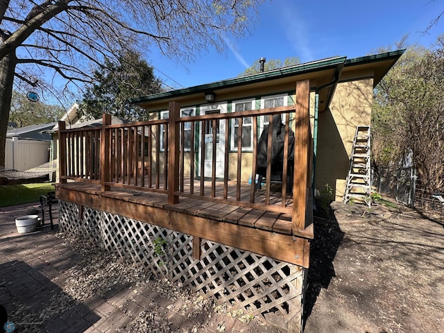 911 8th St N, Fargo, ND 58102 - view of deck