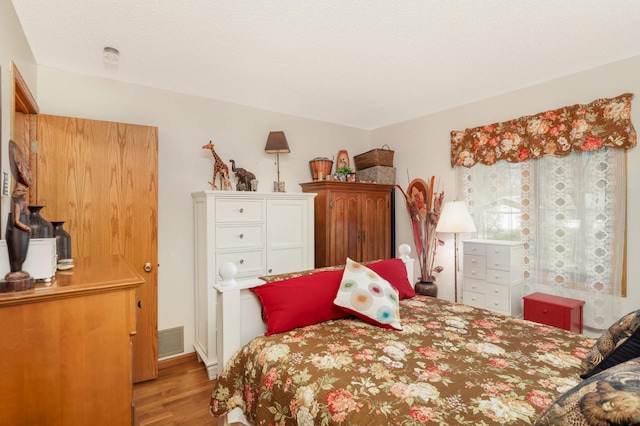 11438 Zea St NW, Coon Rapids, MN 55433 - bedroom with wood finished floors
