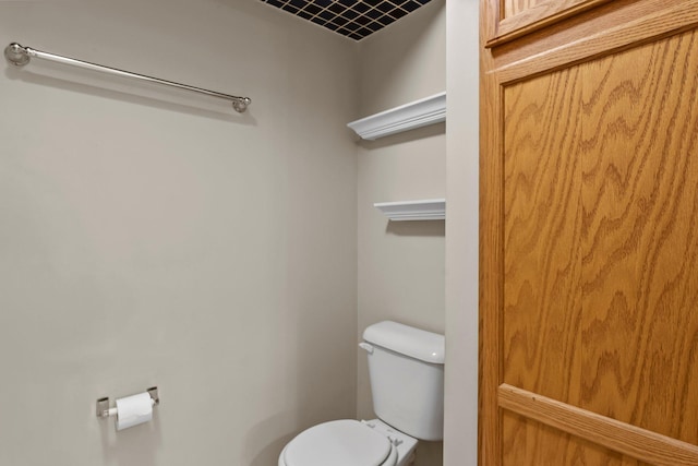 610 Whiskey Rd NW Unit 115, Isanti, MN 55040 - bathroom with toilet