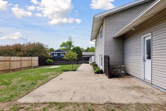 7900 Idaho Cir N, Brooklyn Park, MN 55445 - view of patio