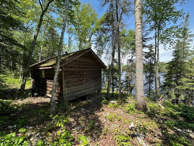 view of outbuilding featuring an outbuilding