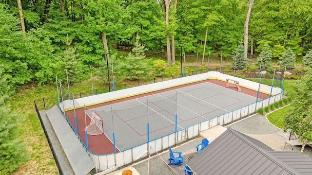 8622 French Curv, Eden Prairie, MN 55347 - view of tennis court