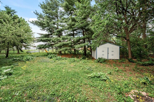 14250 Upper 54th St N, Oak Park Heights, MN 55082 - view of yard