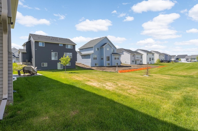 7107 184th St W, Lakeville, MN 55044 - view of grassy yard with a residential view