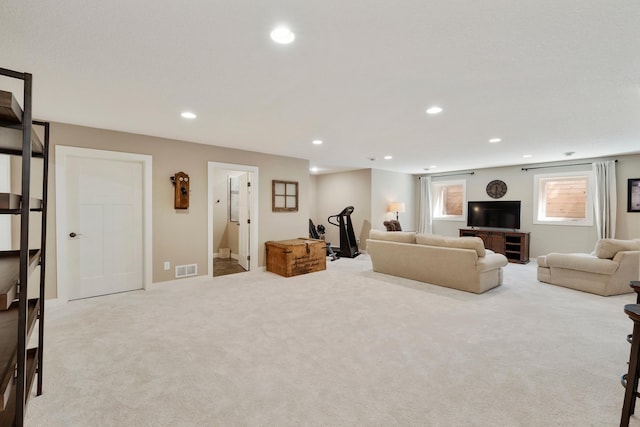 204 8th Ave S, Princeton, MN 55371 - carpeted living room featuring recessed lighting