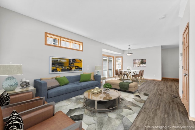 3014 39th St, Minneapolis, MN 55406 - living area featuring wood finished floors and baseboards