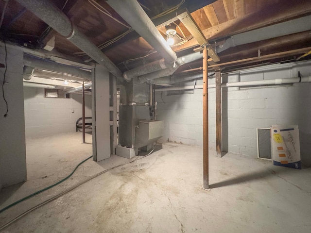 108 Benjamin St, Jackson, MN 56143 - unfinished below grade area with heating unit