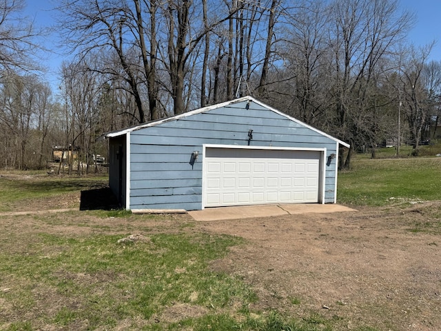 view of detached garage