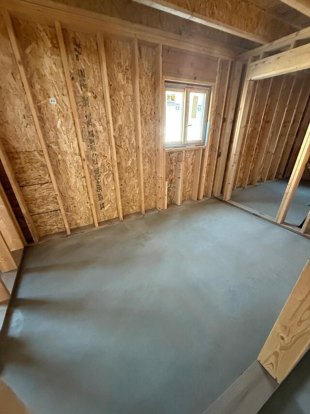 112 3rd Ave, Grand Rapids, MN 55744 - miscellaneous room featuring concrete floors