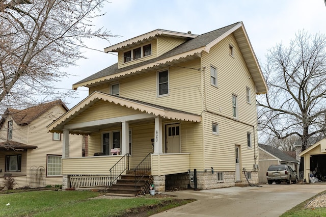 traditional style home with a porch