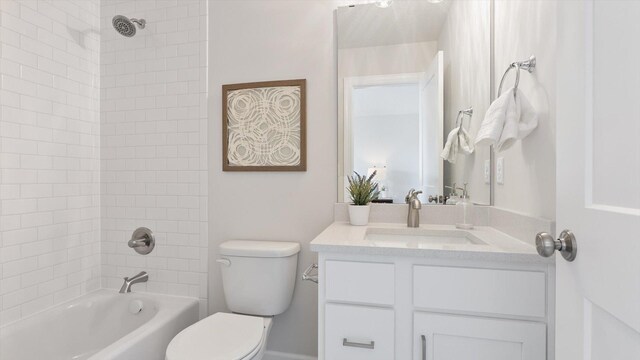 2009 Lusitano St, Shakopee, MN 55379 - full bath with toilet, vanity, and bathing tub / shower combination