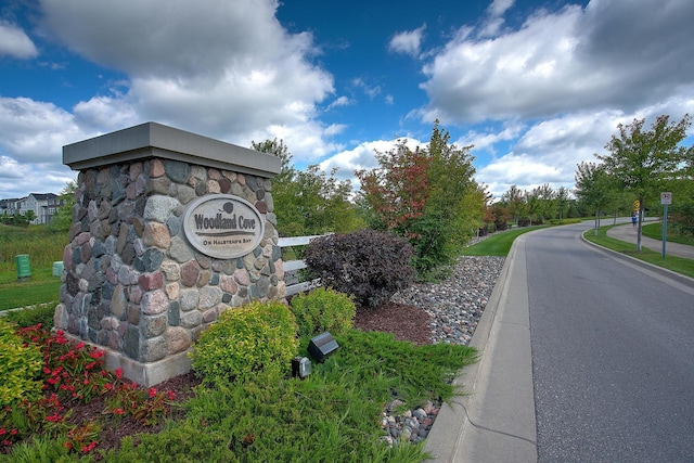 6750 Wildflower Way, Minnetrista, MN 55331 - view of community / neighborhood sign