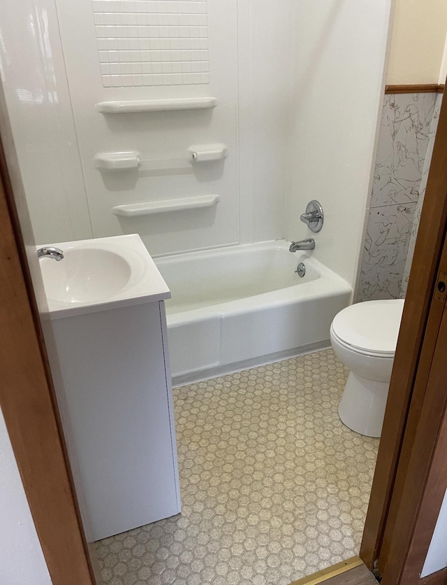 321 Western Ave, Madison, MN 56256 - bathroom with toilet, vanity, and shower / washtub combination