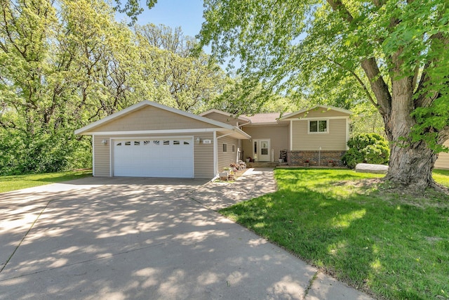 416 19th St NW, Willmar, MN 56201 - photo 1
