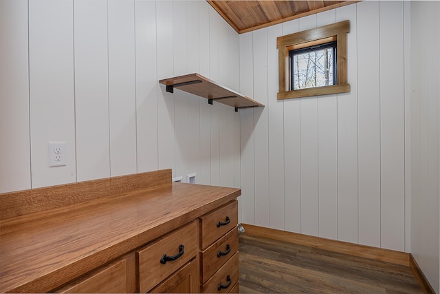 detailed view of wood finished floors