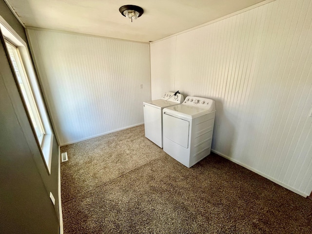 125 1st St, Dresser, WI 54009 - laundry room featuring washer and dryer and carpet flooring