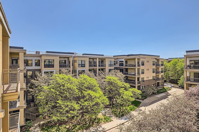 820 Emerald St Unit 402, Saint Paul, MN 55114 - view of apartment building / complex