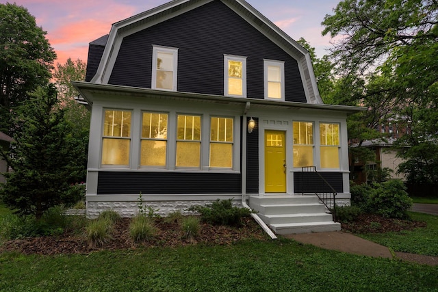 3100 29th Ave S, Minneapolis, MN 55406 - colonial inspired home with a gambrel roof