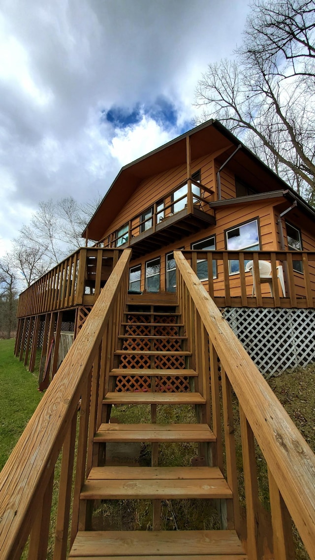 499 Tamarack Ct NE, Tenstrike, MN 56683 - deck with stairs