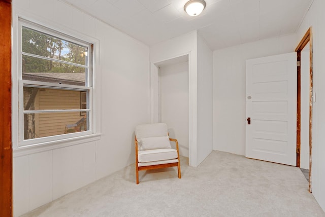 1925 Glenwood Ave, Minneapolis, MN 55405 - living area featuring carpet floors