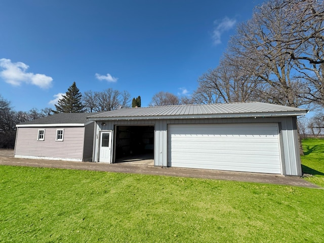 view of detached garage