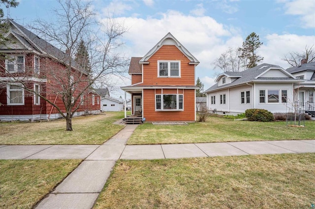 view of front of house featuring a front lawn
