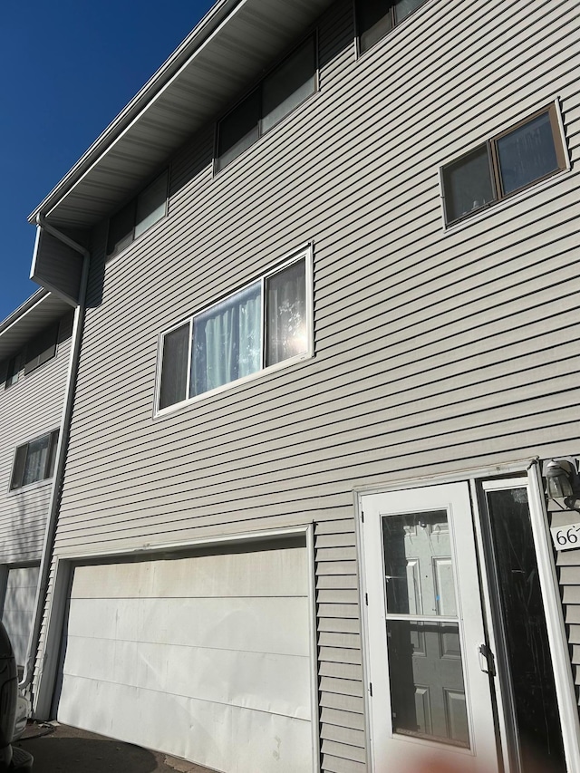 view of home's exterior