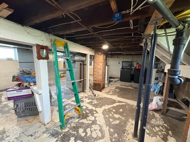 1105 13th St N, Benson, MN 56215 - below grade area featuring washer / clothes dryer
