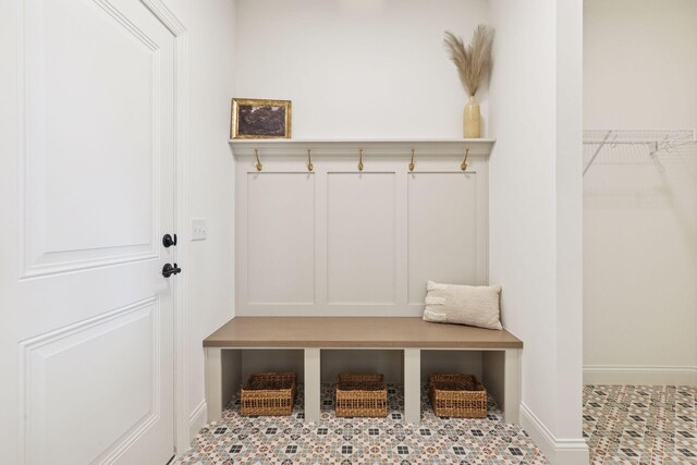 4612 Meadowview Ln, Minnetrista, MN 55331 - mudroom with baseboards