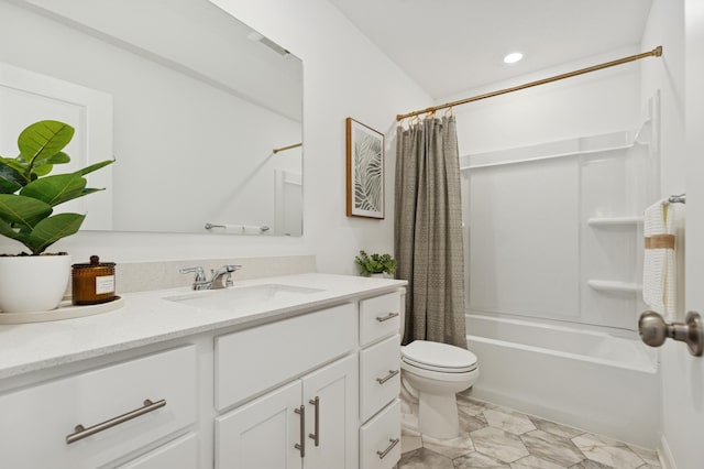 2146 Tyrone Dr, Shakopee, MN 55379 - full bath with vanity, shower / bathtub combination with curtain, toilet, and recessed lighting