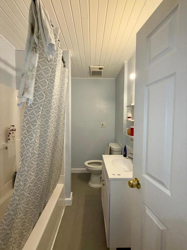 full bathroom featuring vanity, toilet, wood ceiling, and baseboards