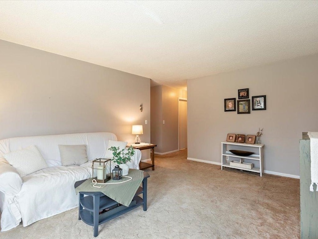 19531 Pine Landing Dr, Grand Rapids, MN 55744 - living area with light colored carpet and baseboards