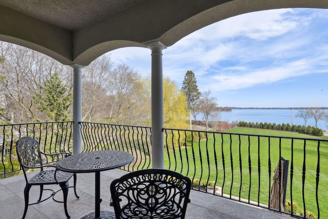 1860 Shoreline Dr, Orono, MN 55391 - balcony featuring a water view